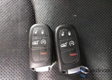 2014 Jeep Cherokee Limited z USA, uszkodzony, nr VIN 1C4PJMDSXEW197150